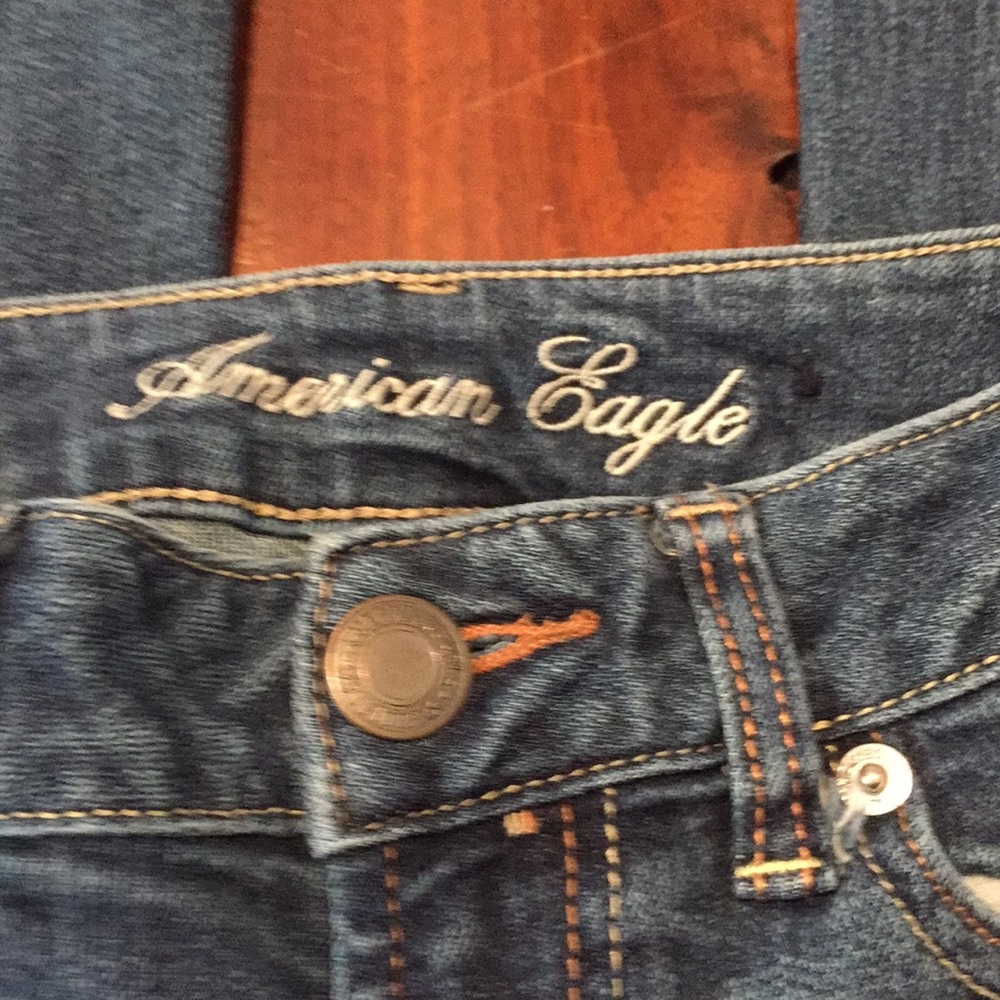 American Eagle Favorite Boyfriend jeans